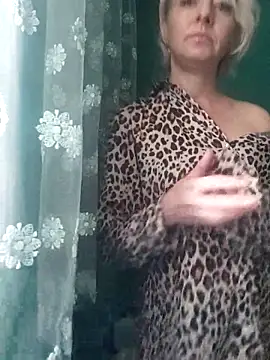 Snapshot of Seta385211 chatting on November 2, 2025, 1:02 pm Seta385211 online show from November 2, 2025, 1:02 pm