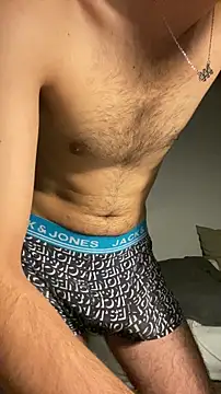 ozysboy online show from November 14, 2025, 5:33 pm