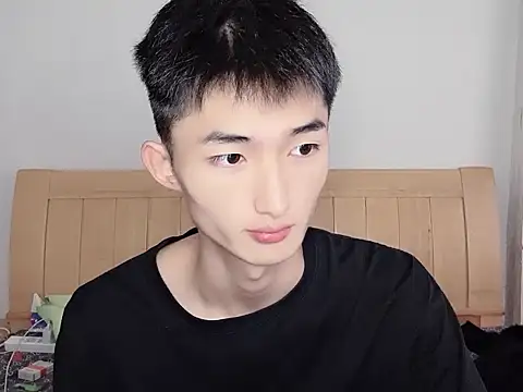 N228 online show from November 2, 2025, 8:28 am