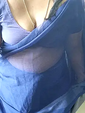 Snapshot of tamil_chitra12 chatting on November 7, 2025, 5:29 am tamil chitra12 online show from November 7, 2025, 5:29 am