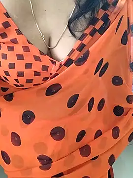 Snapshot of tamil_chitra12 chatting on November 28, 2025, 3:31 am tamil chitra12 online show from November 28, 2025, 3:31 am