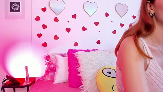 Snapshot of julialex_ chatting on February 13, 2026, 8:27 pm julialex online show from February 13, 2026, 8:27 pm