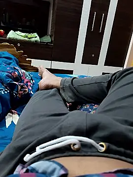 Snapshot of aksahoo2525 chatting on November 11, 2025, 5:46 pm aksahoo2525 online show from November 11, 2025, 5:46 pm