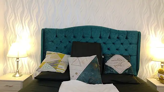 Noah smit   online show from November 22, 2025, 3:05 am