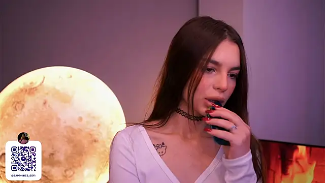 Snapshot of LauraHansil chatting on December 1, 2025, 6:40 am LauraHansil online show from December 1, 2025, 6:40 am