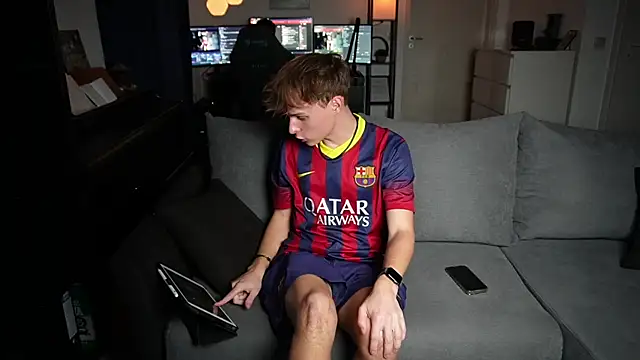 InnocentGuysOF online show from November 14, 2025, 6:28 pm