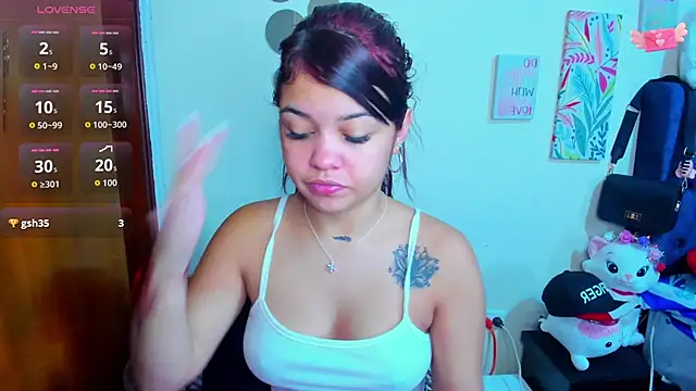 Emma boo online show from November 15, 2025, 2:35 pm