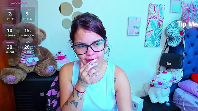 Emma boo online show from January 17, 2026, 4:22 pm