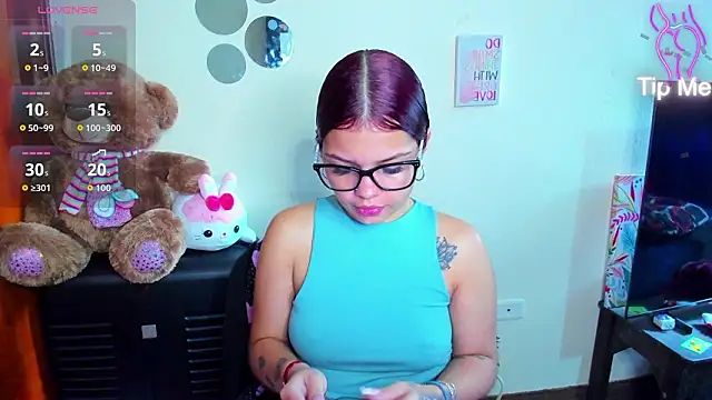 Emma boo online show from February 24, 2026, 3:32 pm