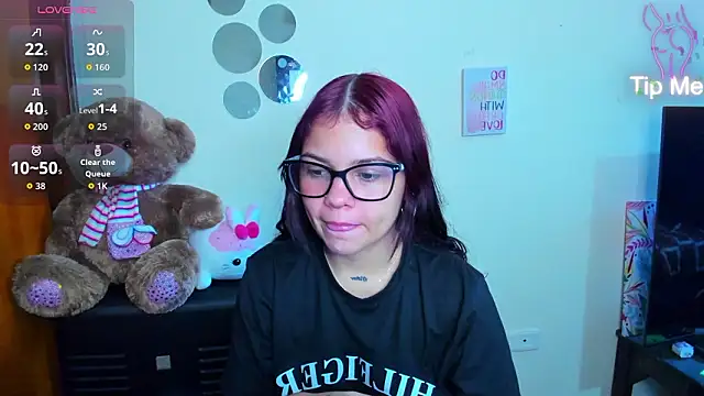 Emma boo online show from February 26, 2026, 4:17 pm