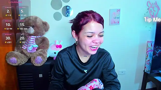 Emma boo online show from March 26, 2026, 3:17 pm