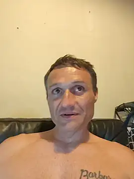 Snapshot of Caliguy36 chatting on July 29, 2026, 7:45 pm Caliguy36 online show from July 29, 2026, 7:45 pm