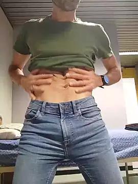 Snapshot of panco_pillo chatting on November 24, 2025, 6:18 pm panco pillo online show from November 24, 2025, 6:18 pm