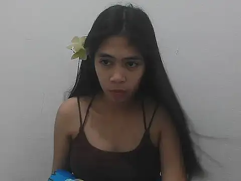 Hot cheng20 online show from November 13, 2025, 4:28 pm