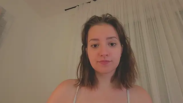 Snapshot of _annieone chatting on October 28, 2025, 10:34 pm annieone online show from October 28, 2025, 10:34 pm