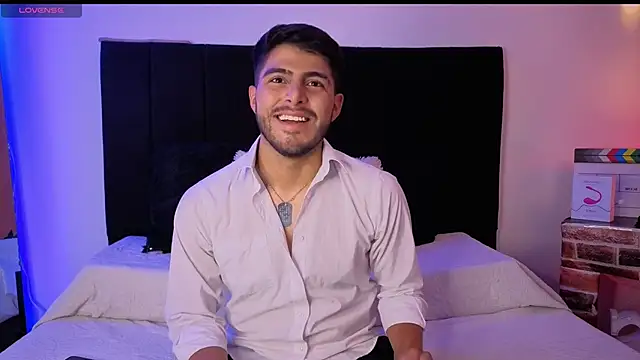 Snapshot of jaiden_thoner chatting on February 6, 2026, 10:07 am jaiden thoner online show from February 6, 2026, 10:07 am