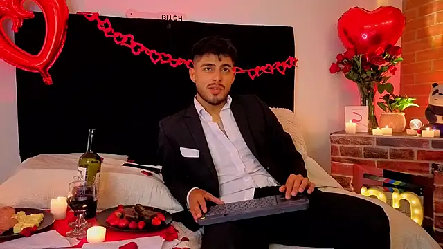 Snapshot of jaiden_thoner chatting on February 14, 2026, 5:15 am jaiden thoner online show from February 14, 2026, 5:15 am