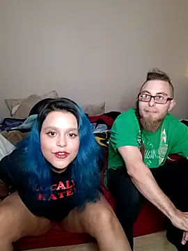 Snapshot of aye_tinakopixx chatting on November 5, 2025, 12:32 am aye tinakopixx online show from November 5, 2025, 12:32 am