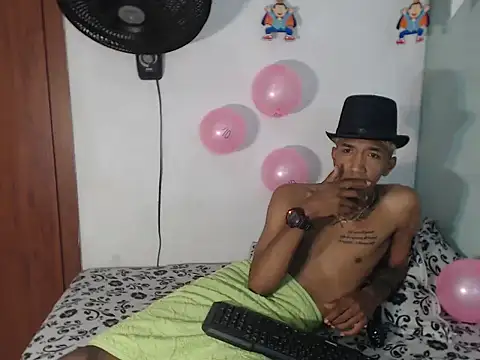 Snapshot of jeider_77 chatting on October 31, 2025, 7:26 pm jeider 77 online show from October 31, 2025, 7:26 pm