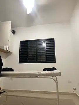 sabrinaneves online show from April 11, 2026, 12:31 pm