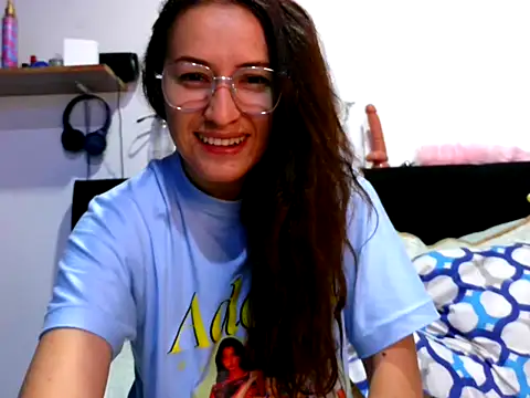 Snapshot of KendallTwisTx chatting on November 27, 2025, 4:47 am KendallTwisTx online show from November 27, 2025, 4:47 am