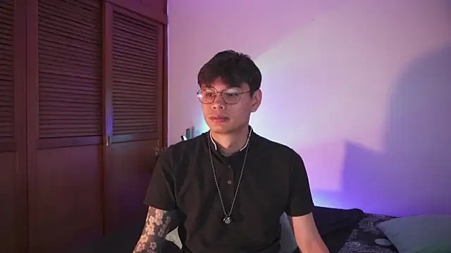 estmonnn online show from February 17, 2026, 12:51 am