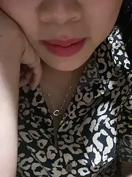 Snapshot of Nul-chal chatting on November 6, 2025, 2:40 pm Nul-chal online show from November 6, 2025, 2:40 pm