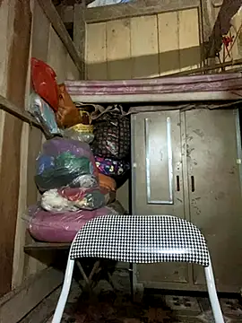 Snapshot of Nul-chal chatting on November 10, 2025, 10:14 am Nul-chal online show from November 10, 2025, 10:14 am