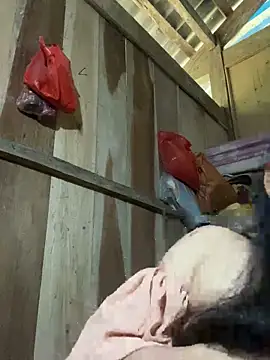 Snapshot of Nul-chal chatting on November 12, 2025, 5:19 am Nul-chal online show from November 12, 2025, 5:19 am