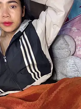 Snapshot of Nul-chal chatting on November 26, 2025, 8:37 am Nul-chal online show from November 26, 2025, 8:37 am