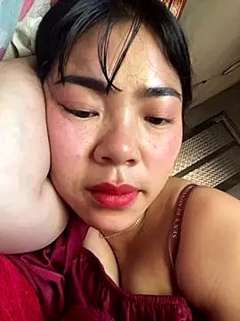 Snapshot of Nul-chal chatting on December 2, 2025, 6:52 am Nul-chal online show from December 2, 2025, 6:52 am