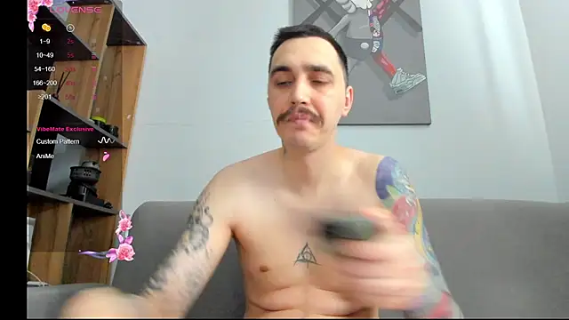 Your hot students online show from November 27, 2025, 7:32 am