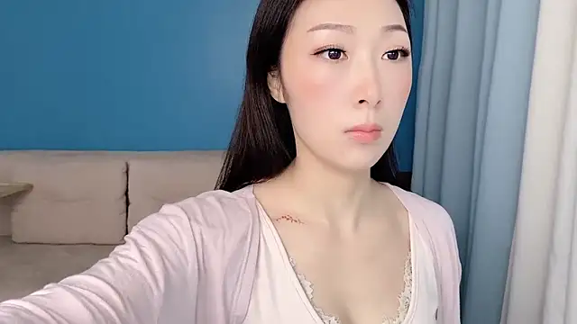 ella55-- online show from April 5, 2026, 1:03 am