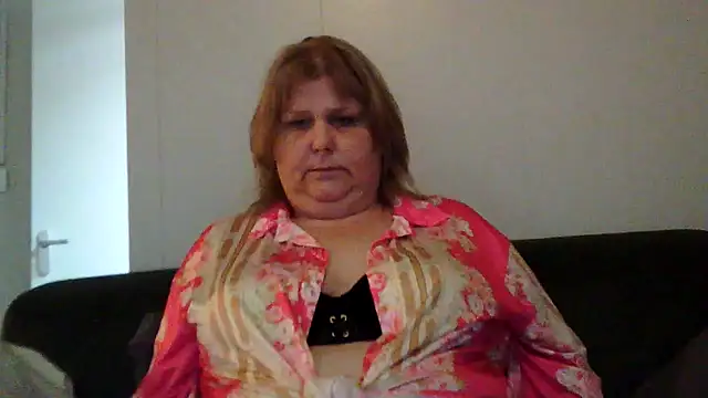 Sylviastar46 online show from February 24, 2026, 10:46 am