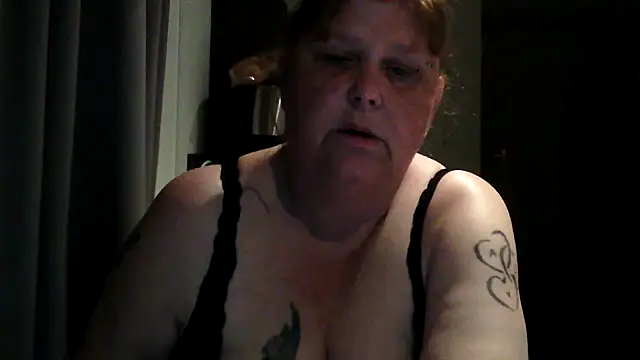Sylviastar46 online show from May 24, 2026, 8:36 pm