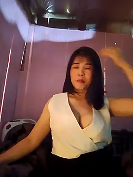 Snapshot of Nahata-suki chatting on December 4, 2025, 5:06 am Nahata-suki online show from December 4, 2025, 5:06 am