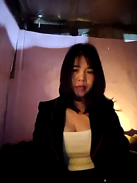 Snapshot of Nahata-suki chatting on December 15, 2025, 12:15 am Nahata-suki online show from December 15, 2025, 12:15 am