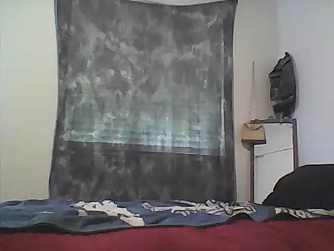 Karebearz1 online show from April 7, 2026, 10:53 pm