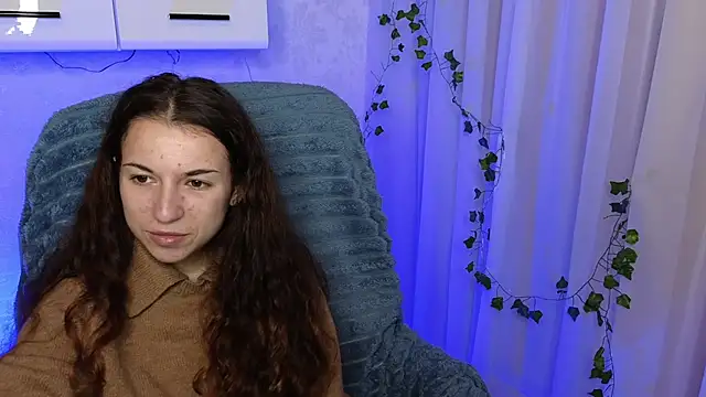 Ulyanix online show from November 18, 2025, 5:01 am