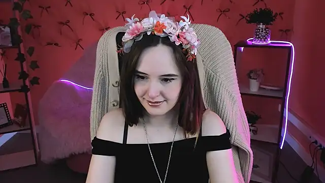 IreneBailey online show from November 30, 2025, 5:22 am