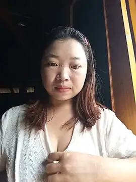 julybe online show from July 16, 2026, 7:14 am