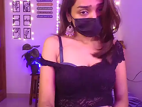 Saloni9 online show from January 6, 2026, 4:00 pm