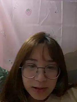 Snapshot of suryy001 chatting on November 2, 2025, 5:21 am suryy001 online show from November 2, 2025, 5:21 am