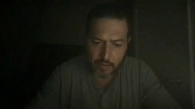 Snapshot of ezrah23 chatting on April 7, 2026, 4:35 am ezrah23 online show from April 7, 2026, 4:35 am