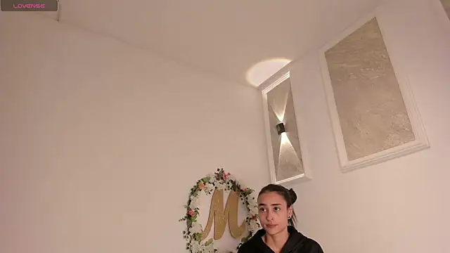 Snapshot of Megan_Mill chatting on May 24, 2026, 12:43 pm Megan Mill online show from May 24, 2026, 12:43 pm