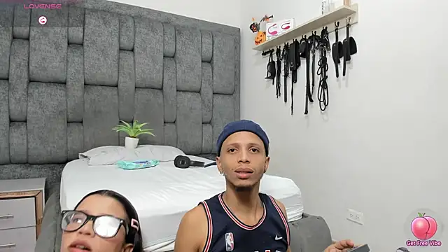 Snapshot of DamianandEva chatting on November 10, 2025, 12:15 pm DamianandEva online show from November 10, 2025, 12:15 pm