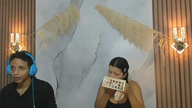 Snapshot of DamianandEva chatting on May 5, 2026, 1:19 pm DamianandEva online show from May 5, 2026, 1:19 pm
