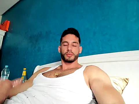 Snapshot of Lust_shark chatting on June 18, 2026, 6:01 pm Lust shark online show from June 18, 2026, 6:01 pm