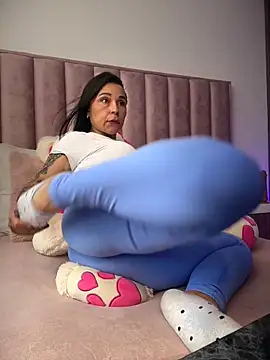 Snapshot of Natural_BIGASS_Nina chatting on June 29, 2026, 7:58 pm Natural BIGASS Nina online show from June 29, 2026, 7:58 pm