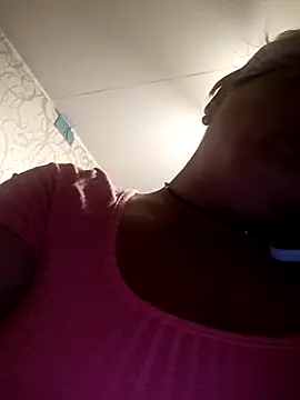 Snapshot of MilkySky chatting on November 12, 2025, 8:59 am MilkySky online show from November 12, 2025, 8:59 am